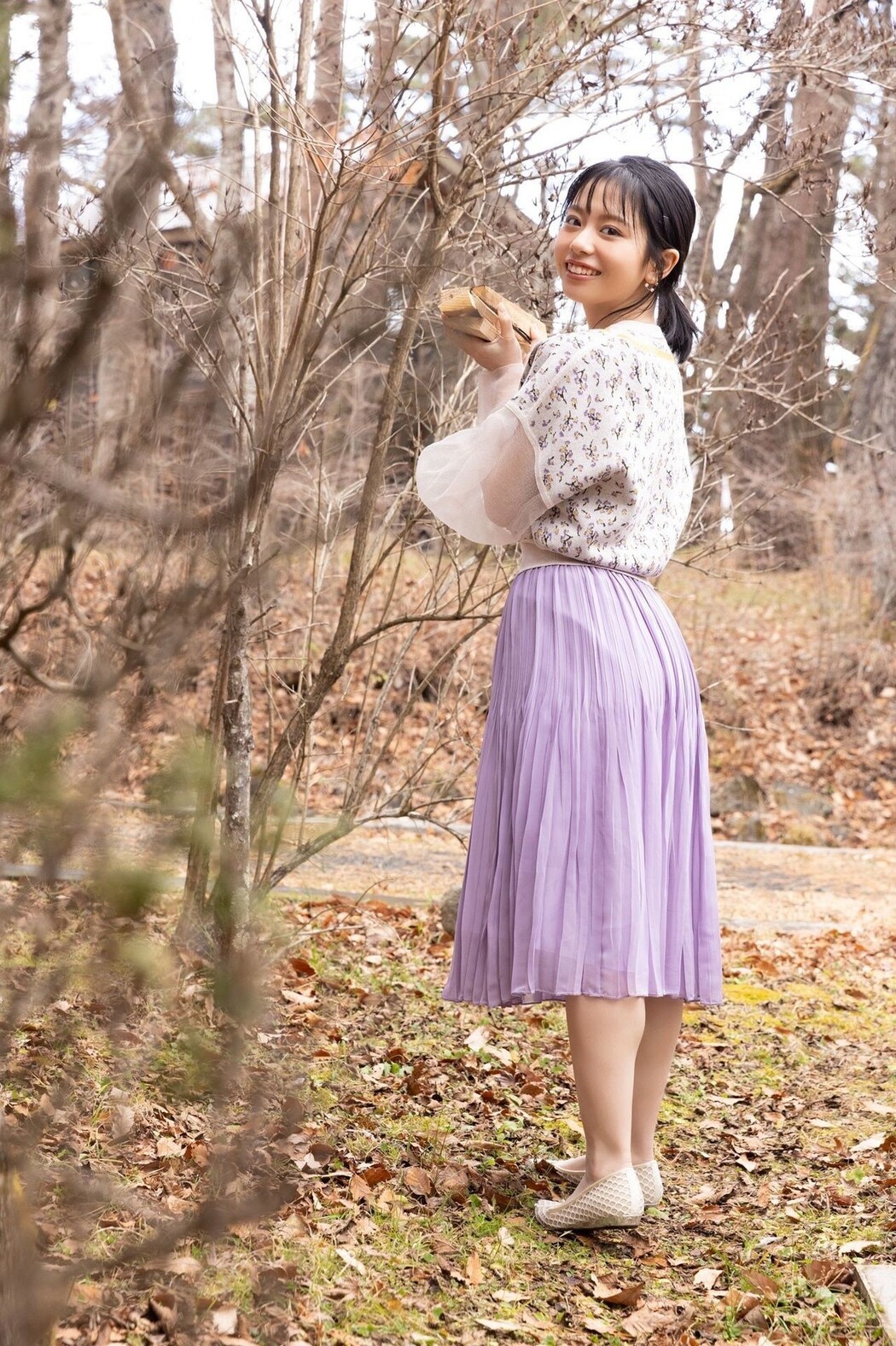 Komaki Mineshima 峰島こまき, SPA!デジタル写真集 「瞳に吸い込まれて」 Set.01