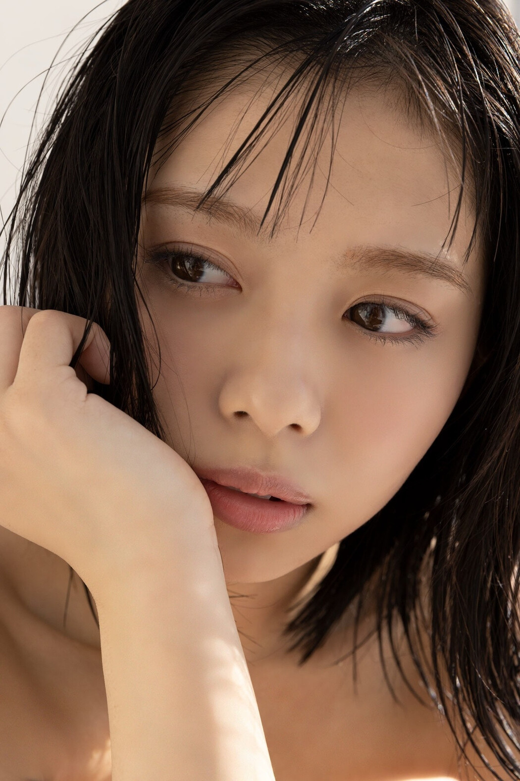 Komaki Mineshima 峰島こまき, SPA!デジタル写真集 「瞳に吸い込まれて」 Set.02