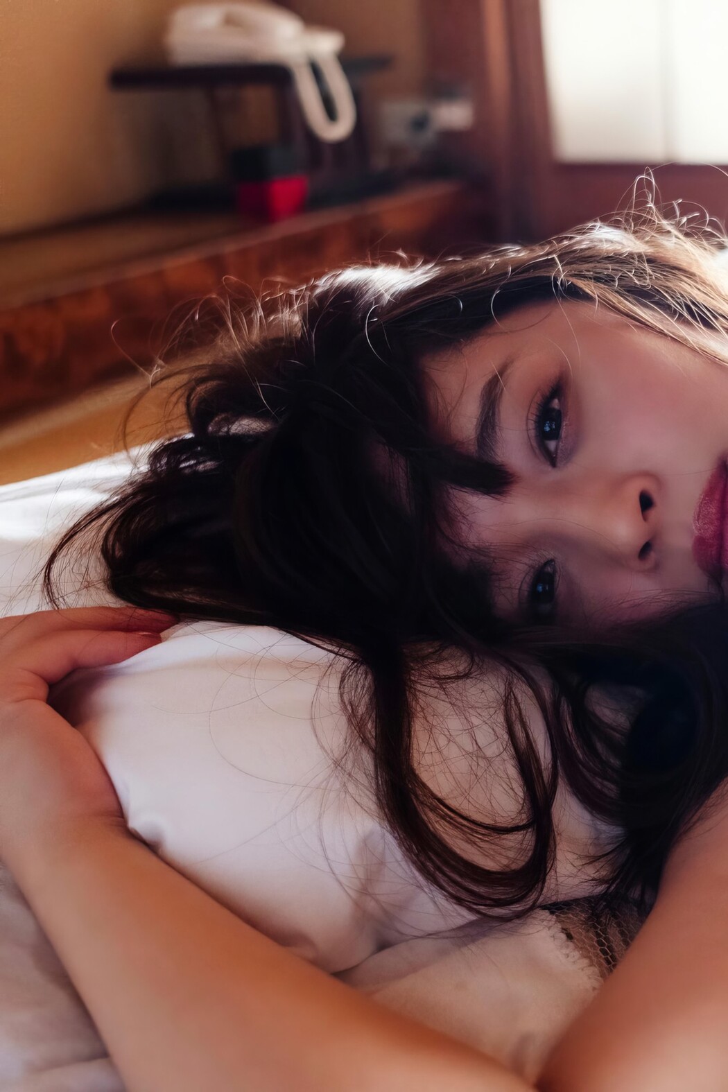 Misaki Jimbu 神部美咲, FLASHデジタル写真集 [1泊2日、もう会わない] Set.01