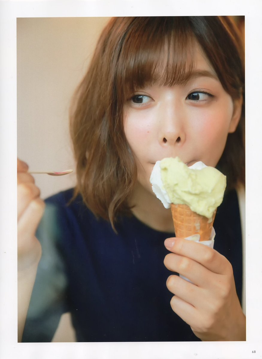 Risa Watanabe 渡邉理佐, FRIDAY WHITE 2019.01.14