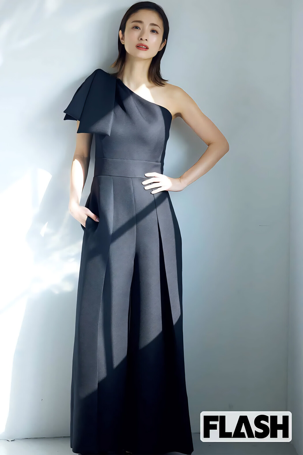 Aya Ueto 上戸彩, FLASH 2024.02.13 (フラッシュ 2024年2月13日号)