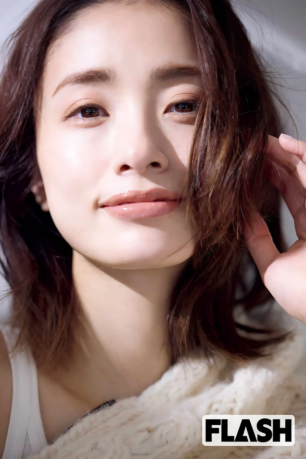 Aya Ueto 上戸彩, FLASH 2024.02.13 (フラッシュ 2024年2月13日号)