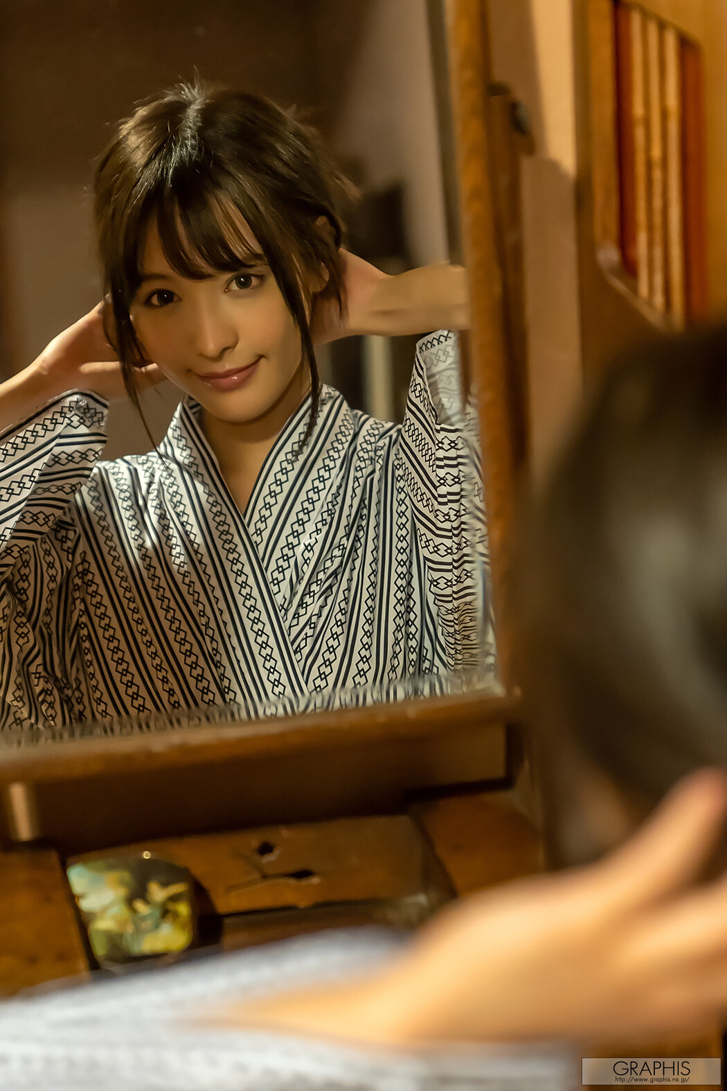 Kana Momonogi 桃乃木かな, [Graphis] Special [Small Devil] Vol.03