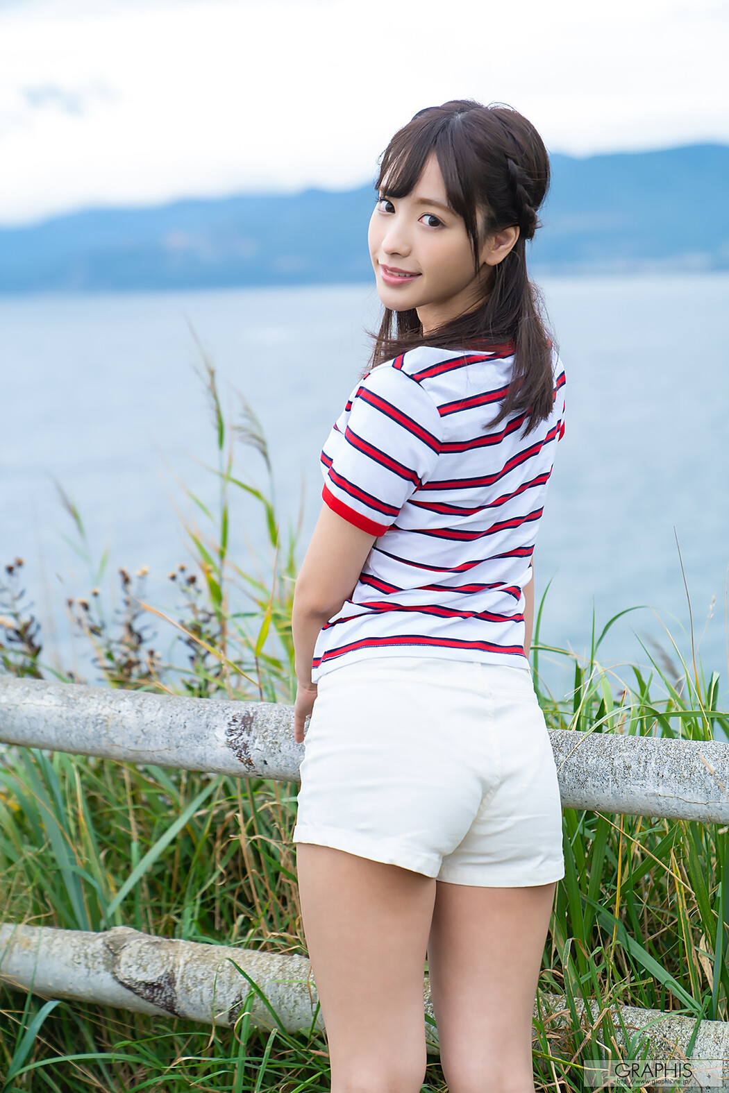 Kana Momonogi 桃乃木かな, [Graphis] Winter Special [Sign] Vol.01