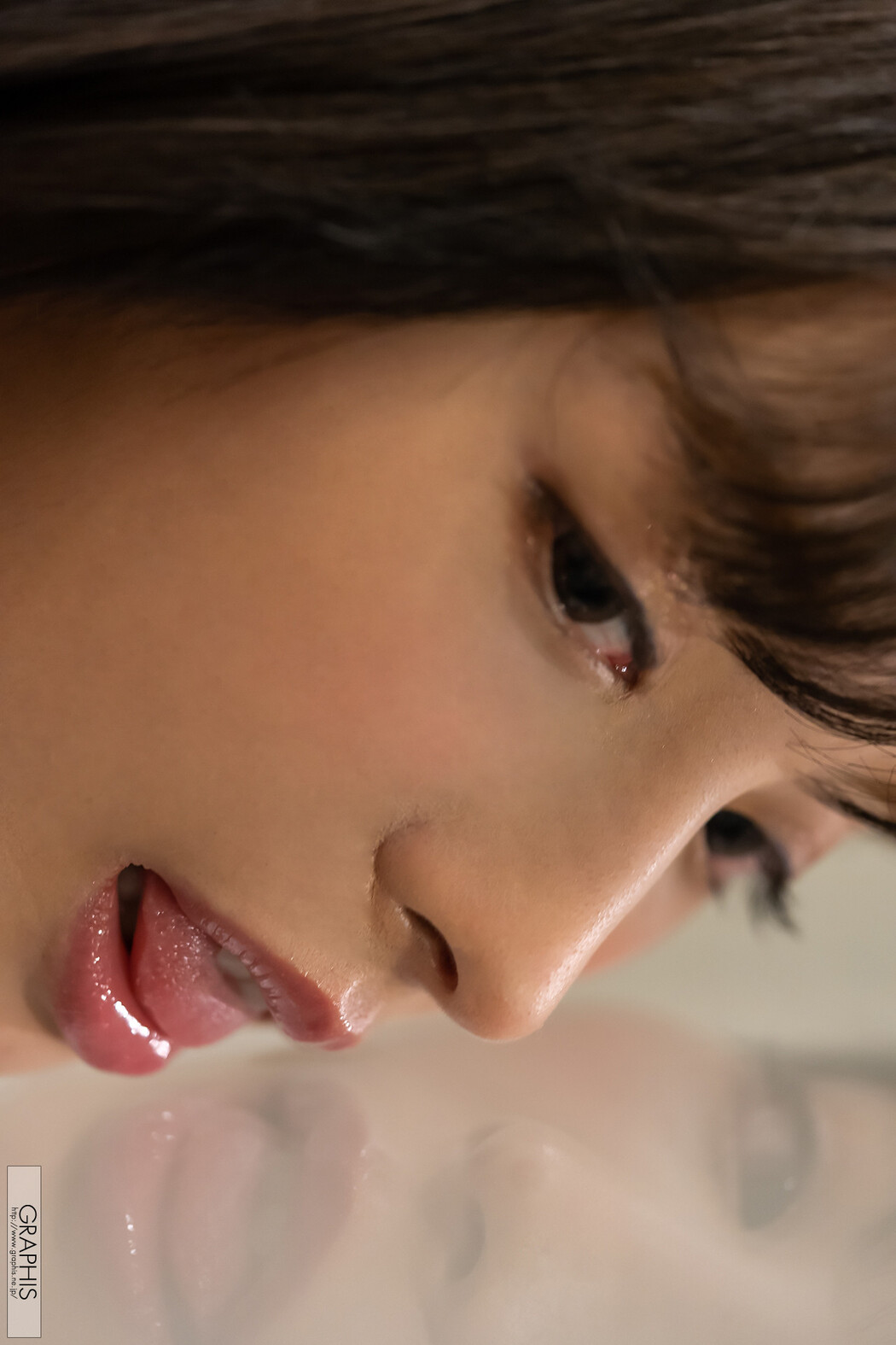 Kana Momonogi 桃乃木かな, [Graphis] Winter Special [Sign] Vol.03