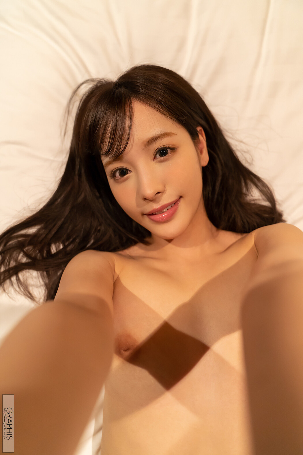 Kana Momonogi 桃乃木かな, [Graphis] Winter Special [Sign] Vol.03