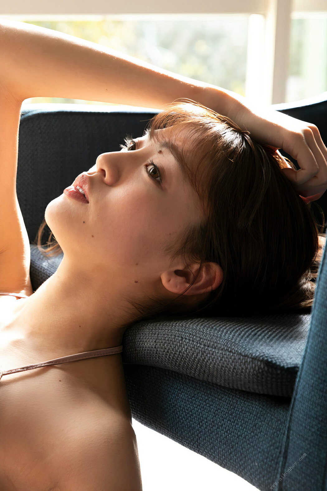 Yuumi Shida 志田友美, FLASHデジタル写真集 [アイドルの魂は美脚に宿る] Set.01