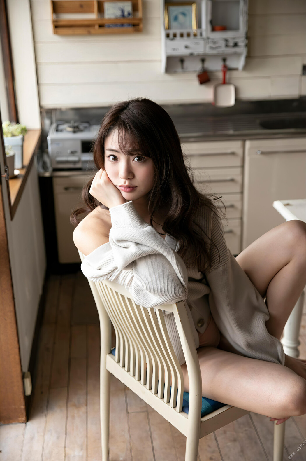 Yuumi Shida 志田友美, FLASHデジタル写真集 [アイドルの魂は美脚に宿る] Set.03 Cover Photo