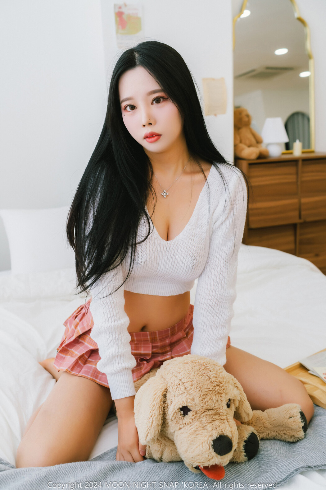 Yoo-ah 유아, [Moon Night Snap] She has a delicious top Set.01 Cover Photo