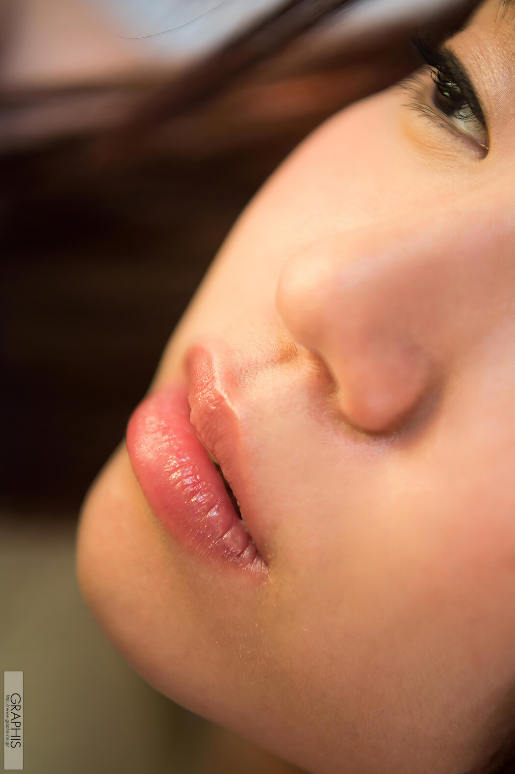 Rin Hatsumi 初美りん, [Graphis] Gals 『Look at me!』 Vol.01