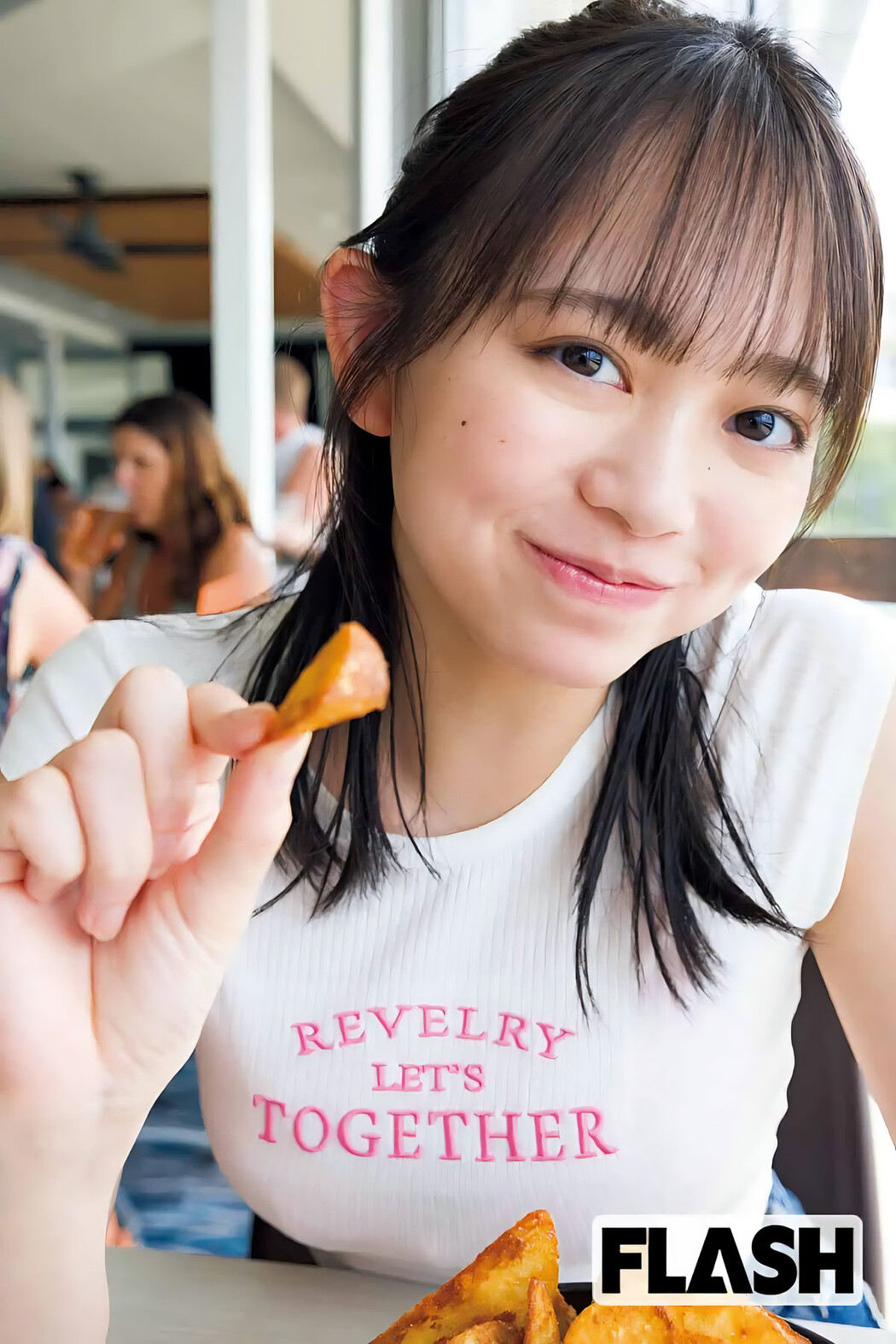 Mai Horai 蓬莱舞, FLASH 2024.04.02 (フラッシュ 2024年4月2日号)