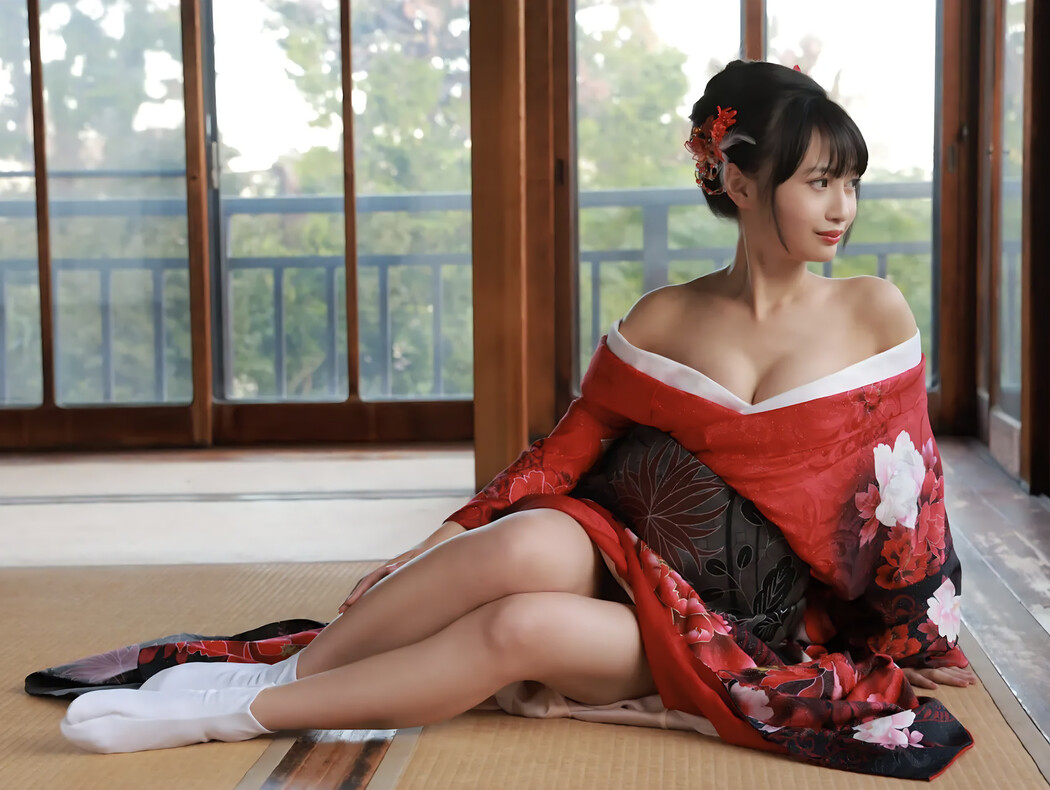 Luka Mochizuki 望月琉叶, FRIDAYデジタル写真集 [着物の下は、まさかの美バスト] Set.02