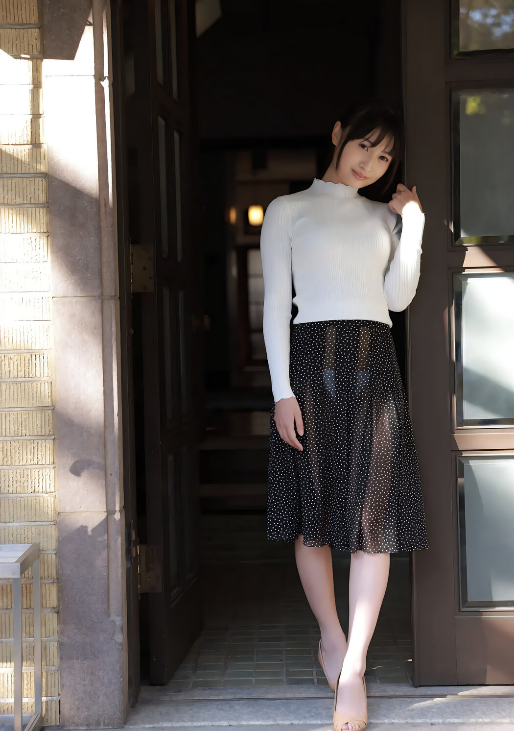 Luka Mochizuki 望月琉叶, FRIDAYデジタル写真集 [着物の下は、まさかの美バスト] Set.03 Cover Photo