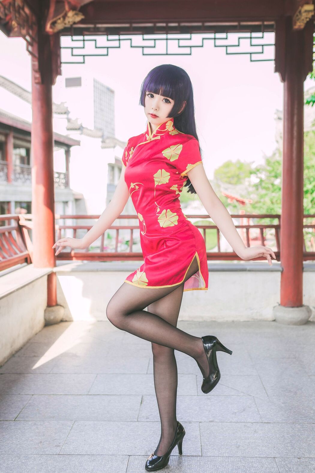 Coser@巧克力小圆面包 – 五更琉璃 新春旗袍