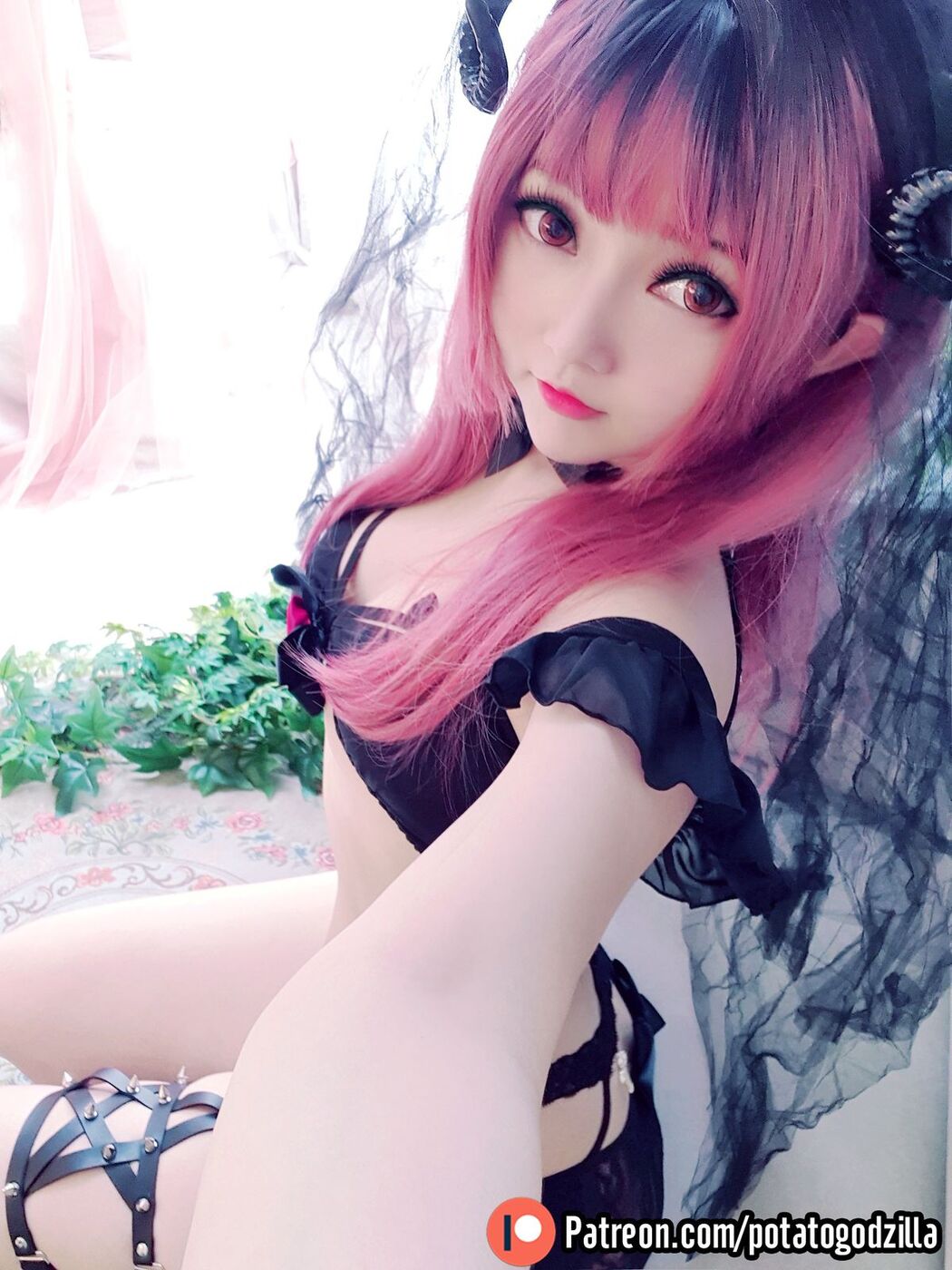 Coser@Potato Godzilla – Lil Devil Bride