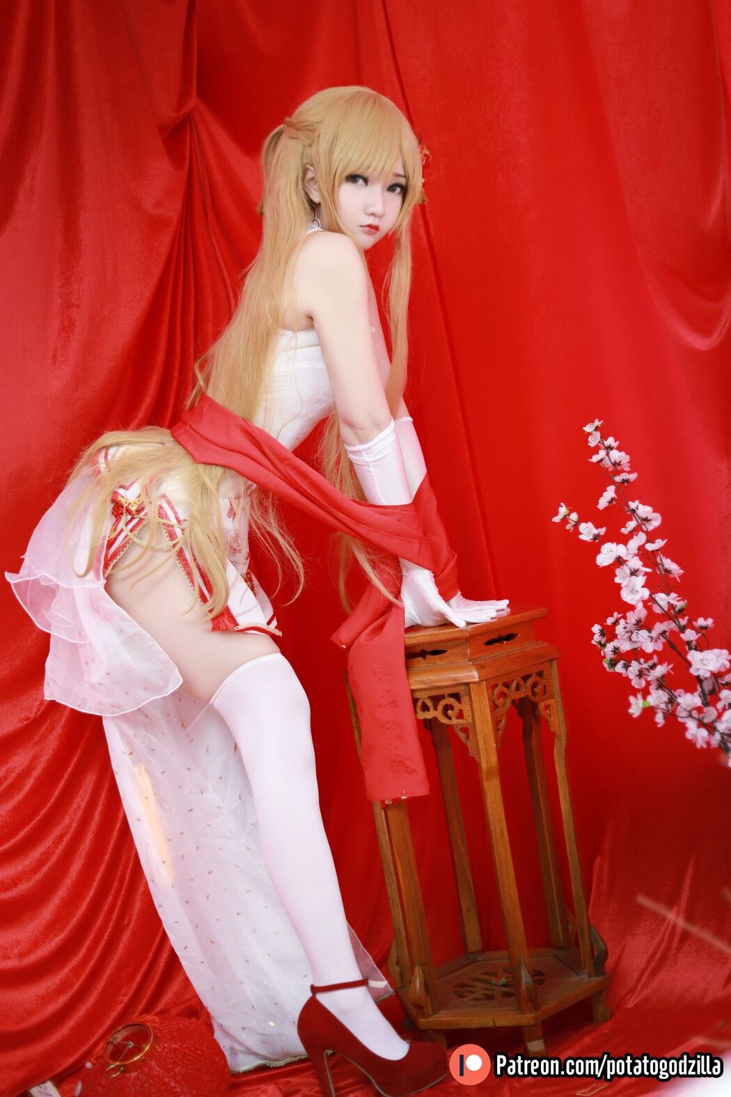 Coser@Potato Godzilla – Asuna Yuuki Qipao