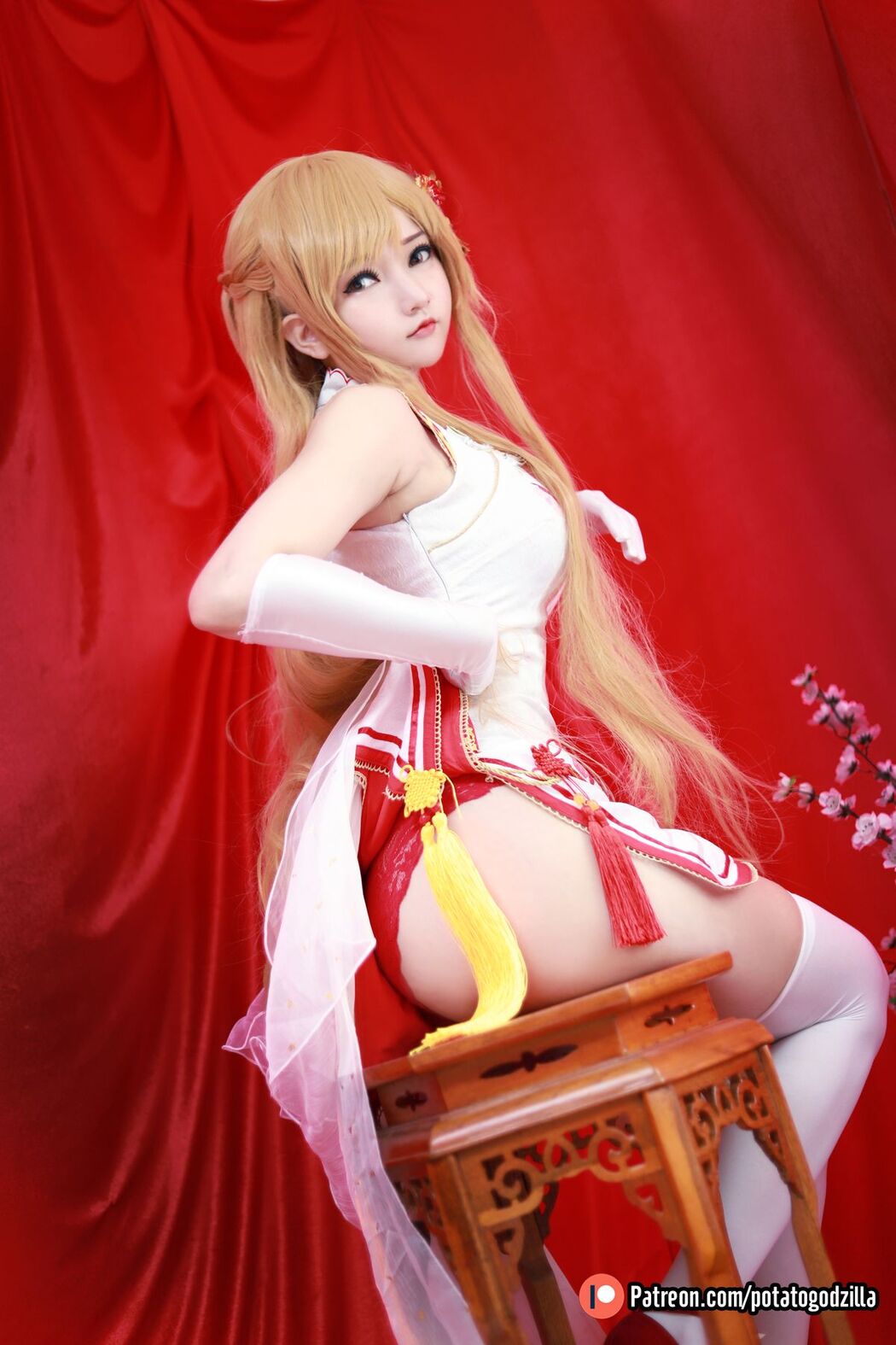 Coser@Potato Godzilla – Asuna Yuuki Qipao