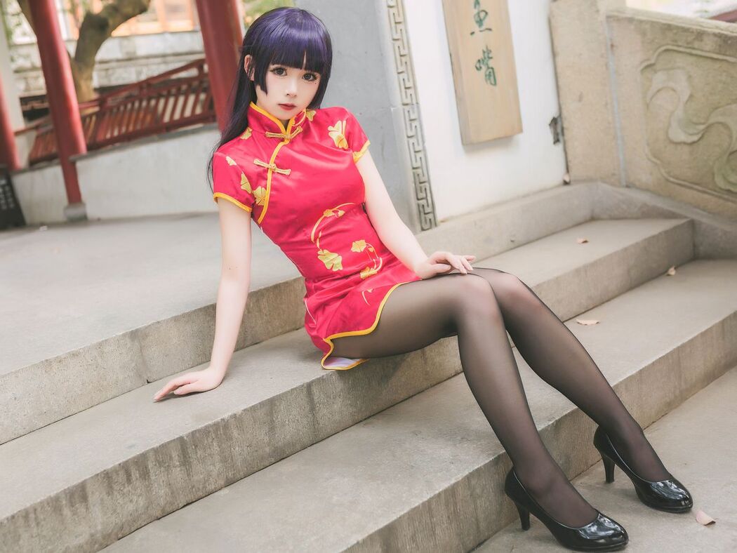 Coser@巧克力小圆面包 – 五更琉璃 新春旗袍