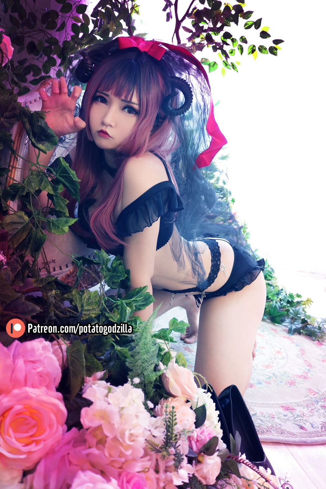 Coser@Potato Godzilla – Lil Devil Bride