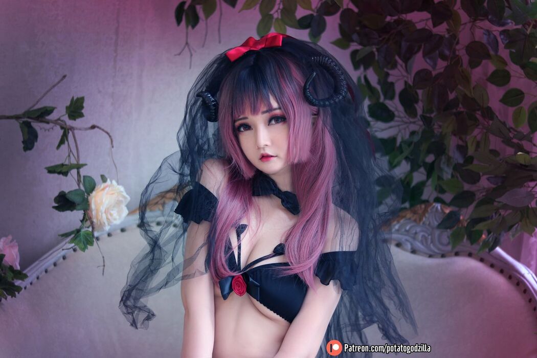 Coser@Potato Godzilla – Lil Devil Bride