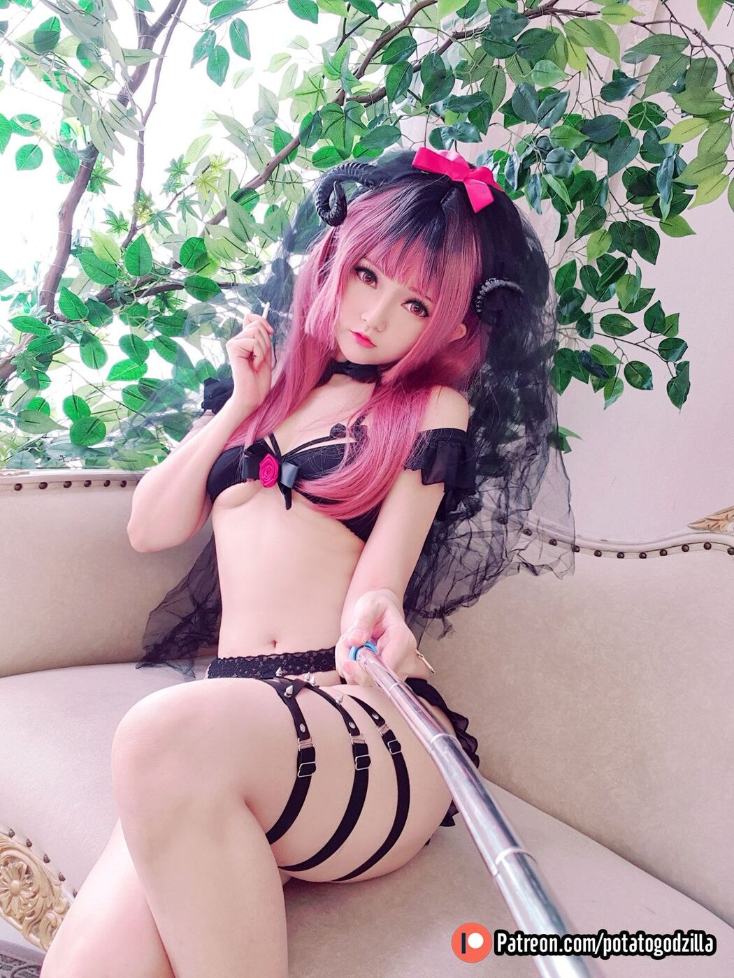 Coser@Potato Godzilla – Lil Devil Bride