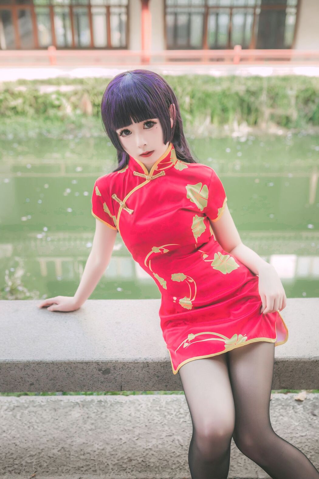 Coser@巧克力小圆面包 – 五更琉璃 新春旗袍