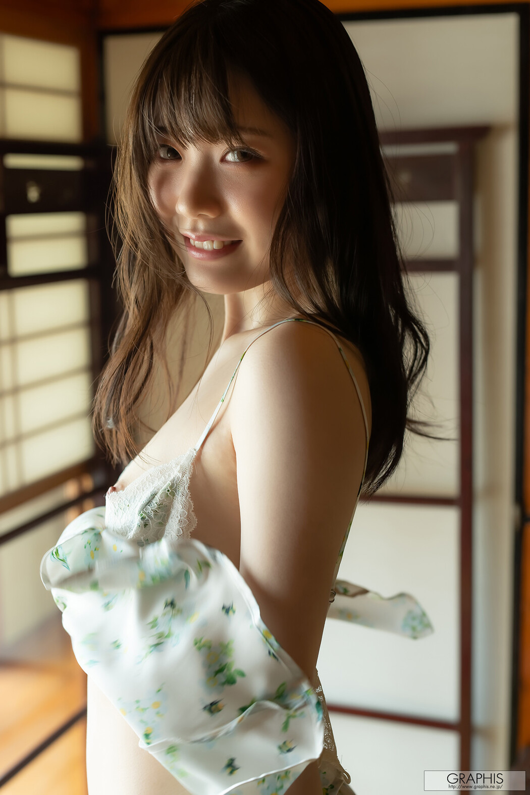 Mio Ishikawa 石川澪, [Graphis] Gals 「Lovely!」 Vol.01+02