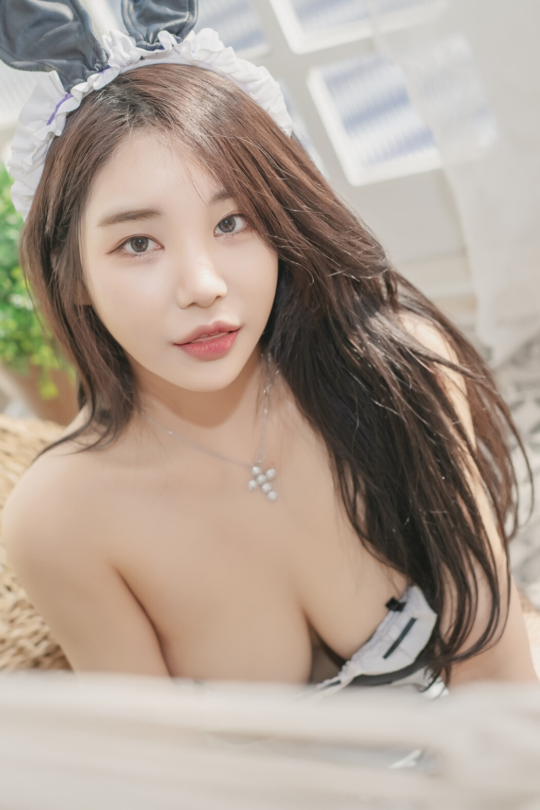 Zzyuri 쮸리, [SAINT Photolife] Vol.22 Happy Valentine