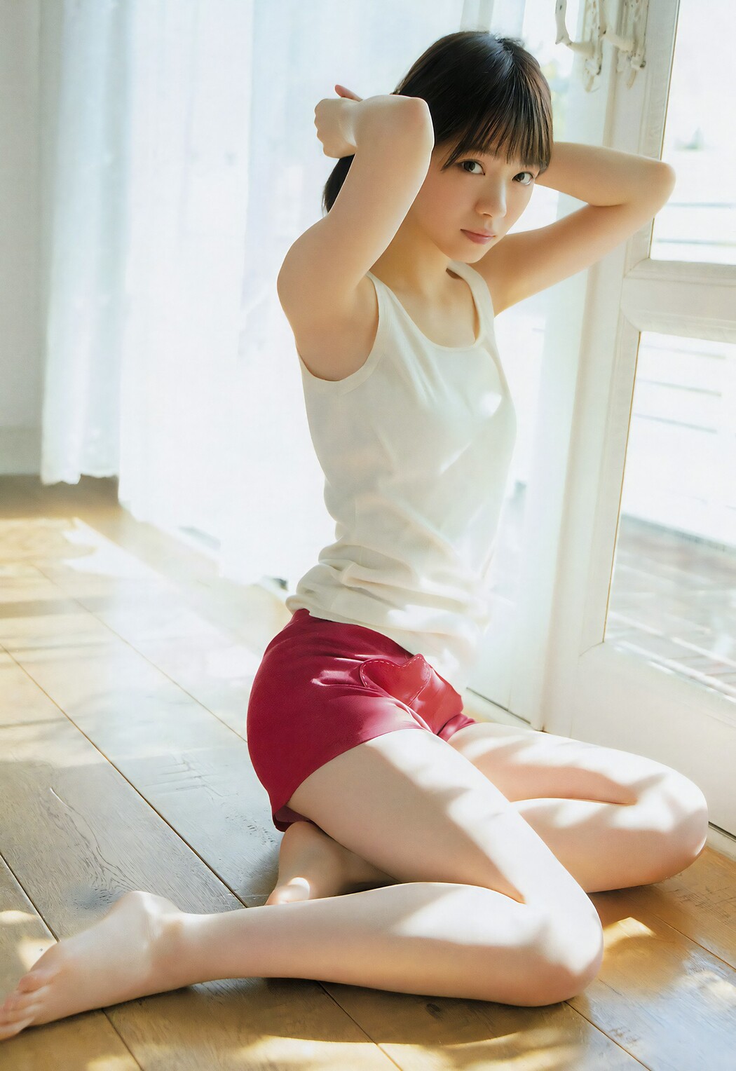 Nanase Nishino 西野七瀬, Big Comic Spirits 2017 No.13 (ビッグコミックスピリッツ 2017年13号)