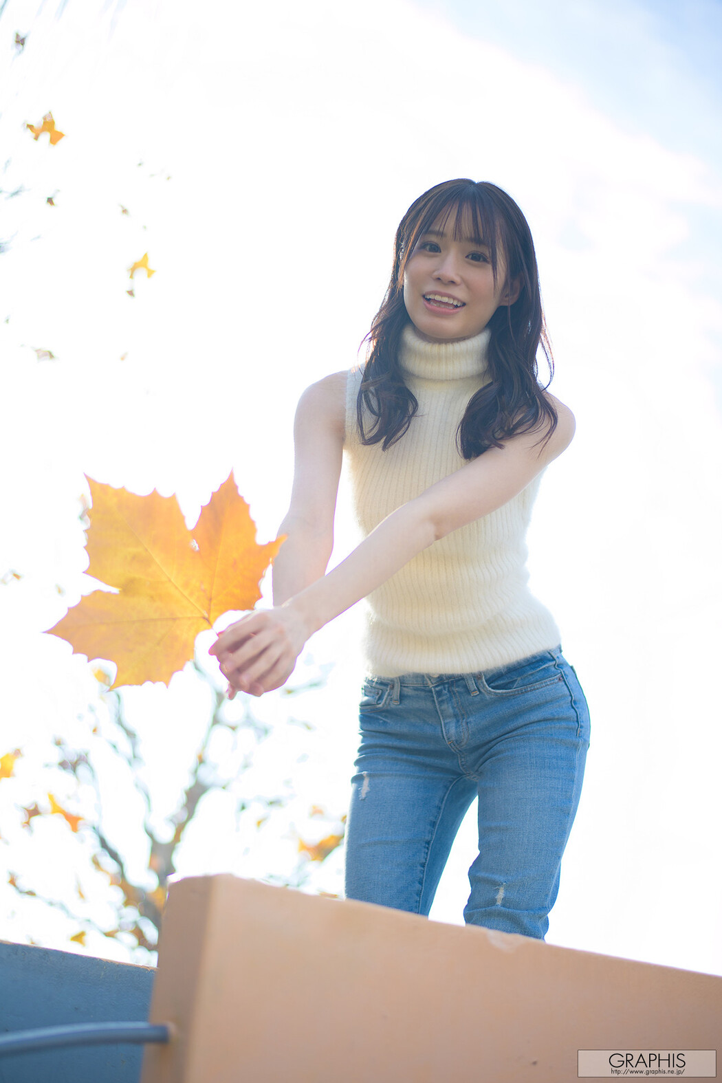 Nana Miho 未歩なな, [Graphis] Gals 「VIVACIOUS」 Vol.01+02