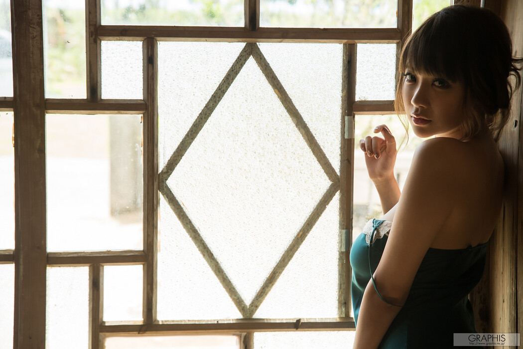 RION 莉音, [Graphis] Gals [Carry On] Vol.04