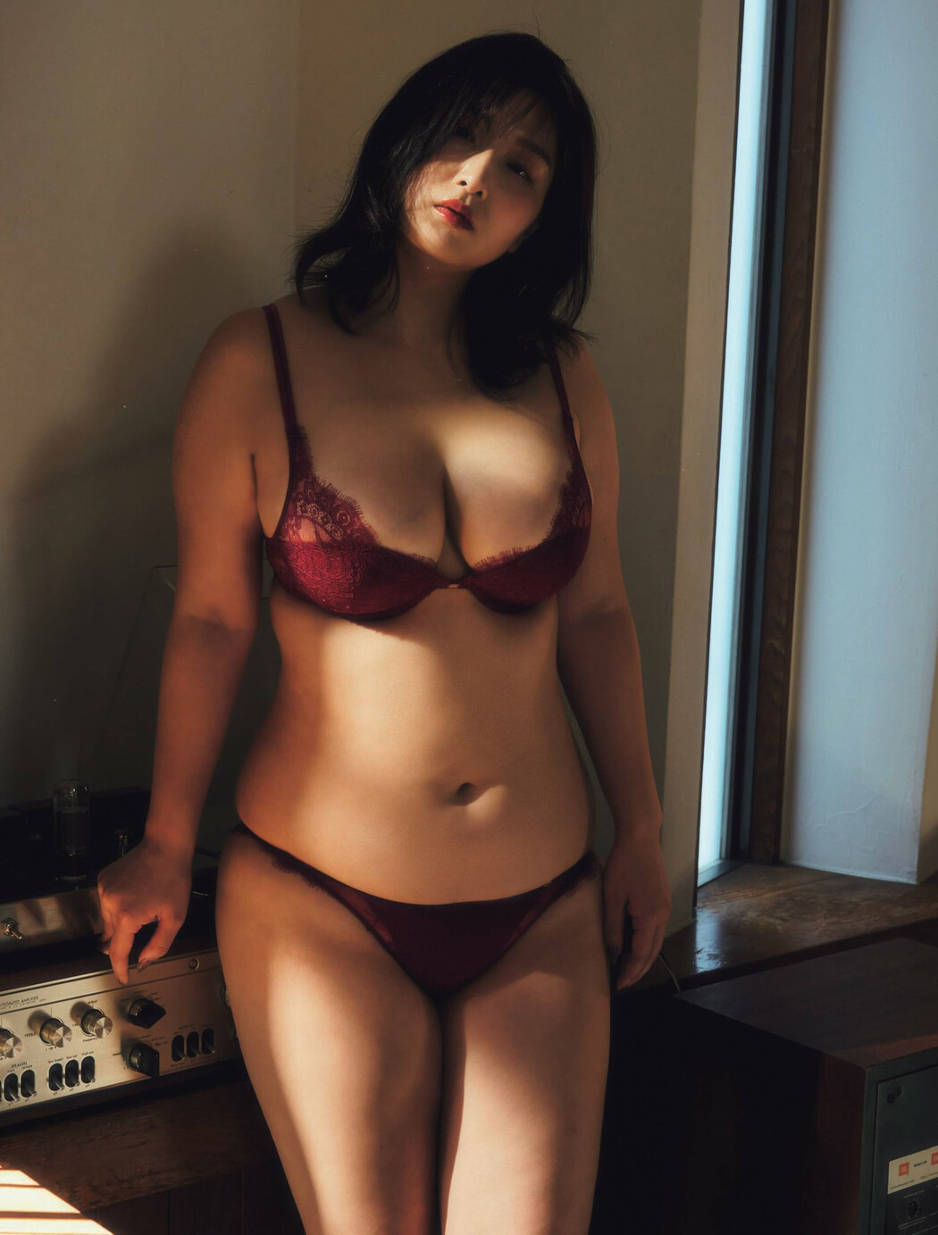 Miki Yoshida 吉田実紀, Weekly SPA! 2024.02.27 (週刊SPA! 2024年2月27日号)