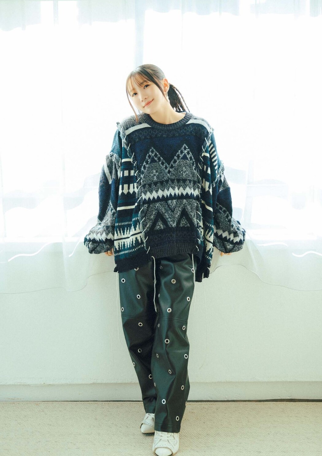 Lilas Ikuta 幾田りら, Big Comic Spirits 2024 No.17 (ビッグコミックスピリッツ 2024年17号)