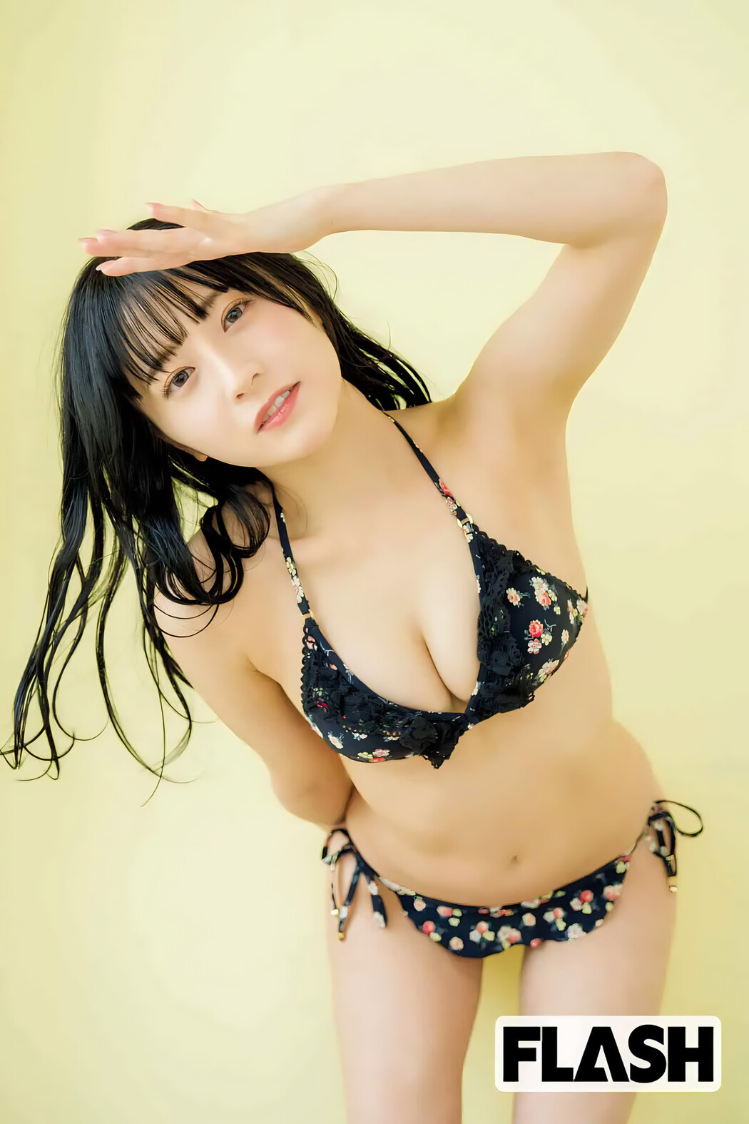 Matoi Shiomi 汐見まとい, FLASH 2024.04.09 (フラッシュ 2024年4月9日号)