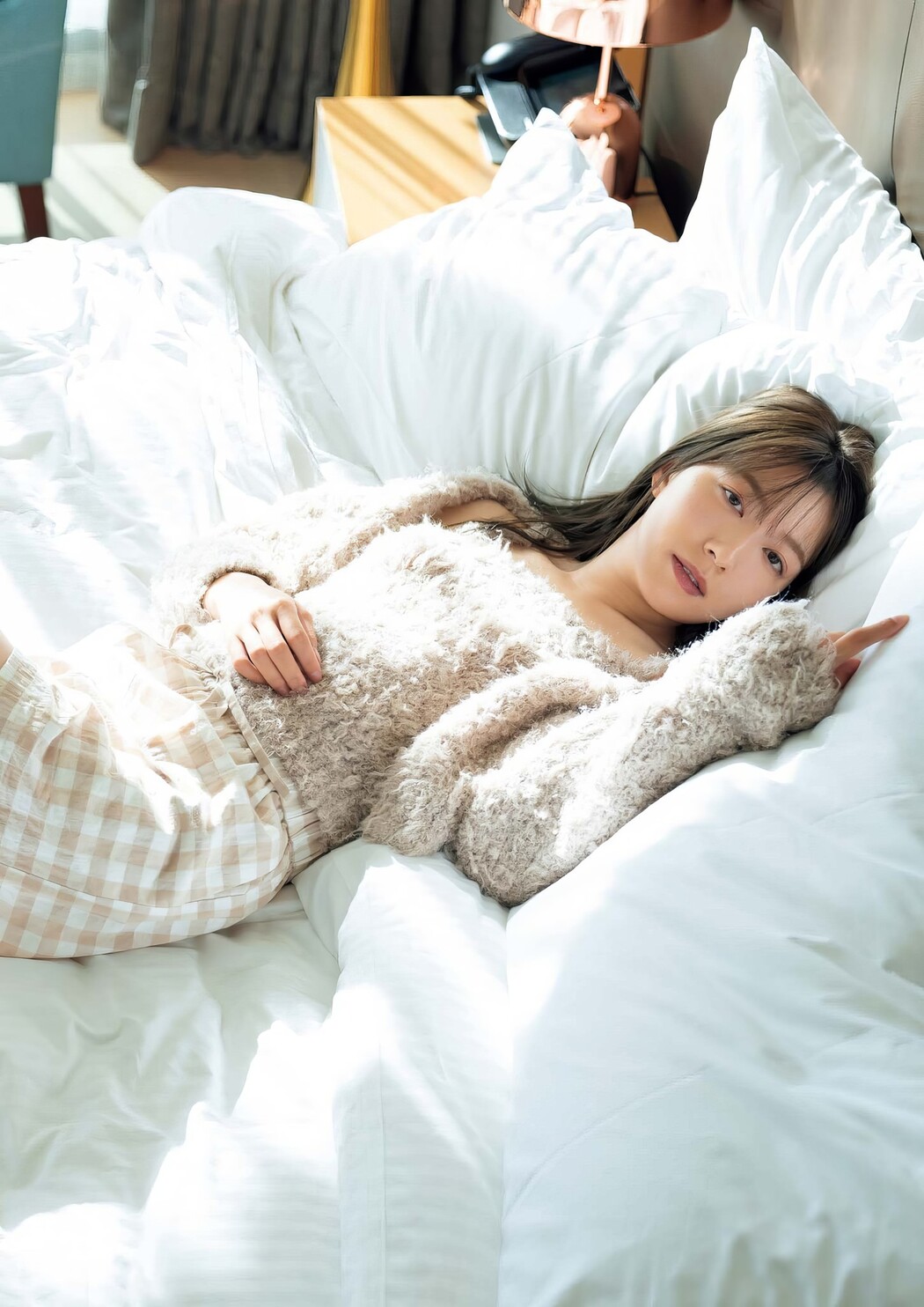 Kayako Abe 阿部華也子, Big Comic Spirits 2024 No.19 (ビッグコミックスピリッツ 2024年19号)