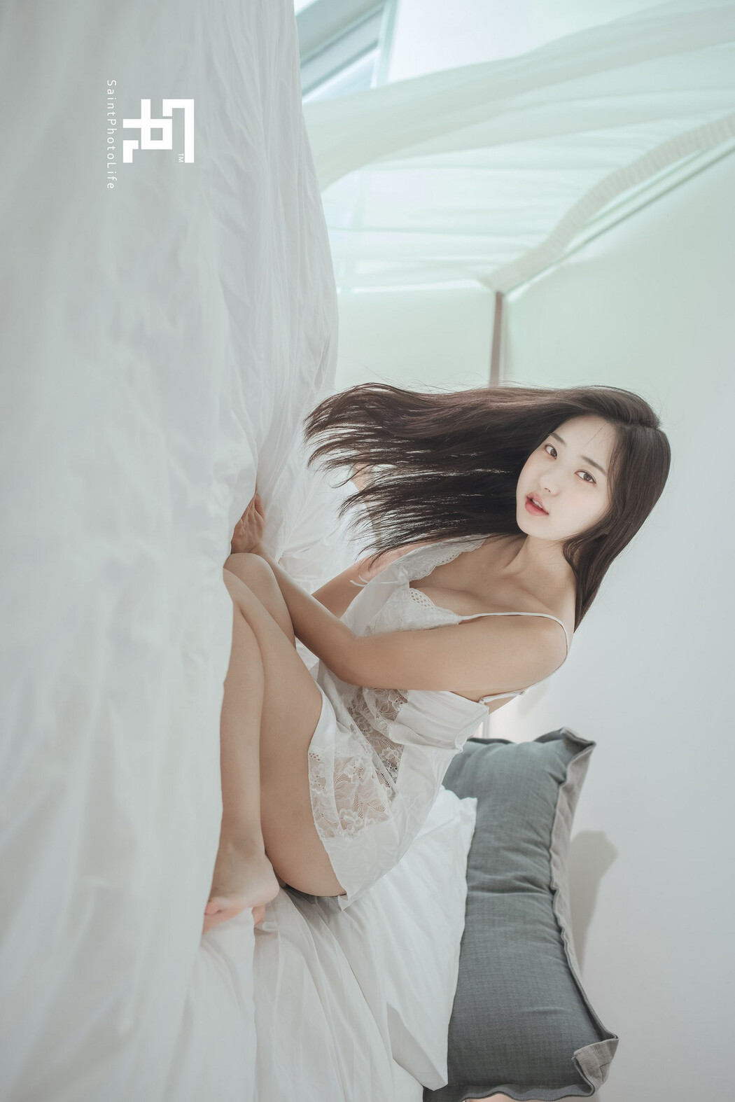 Shin Jae-Eun 신재은, [SAINT Photolife] Snow Hotel Set.02