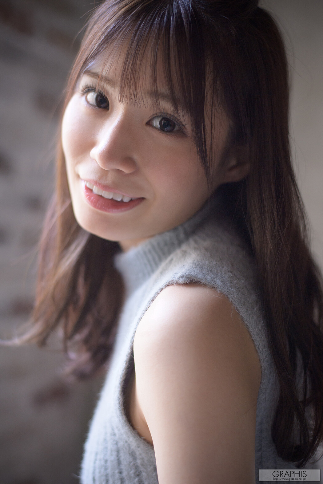 Nana Miho 未歩なな, [Graphis] Gals 「VIVACIOUS」 Vol.04