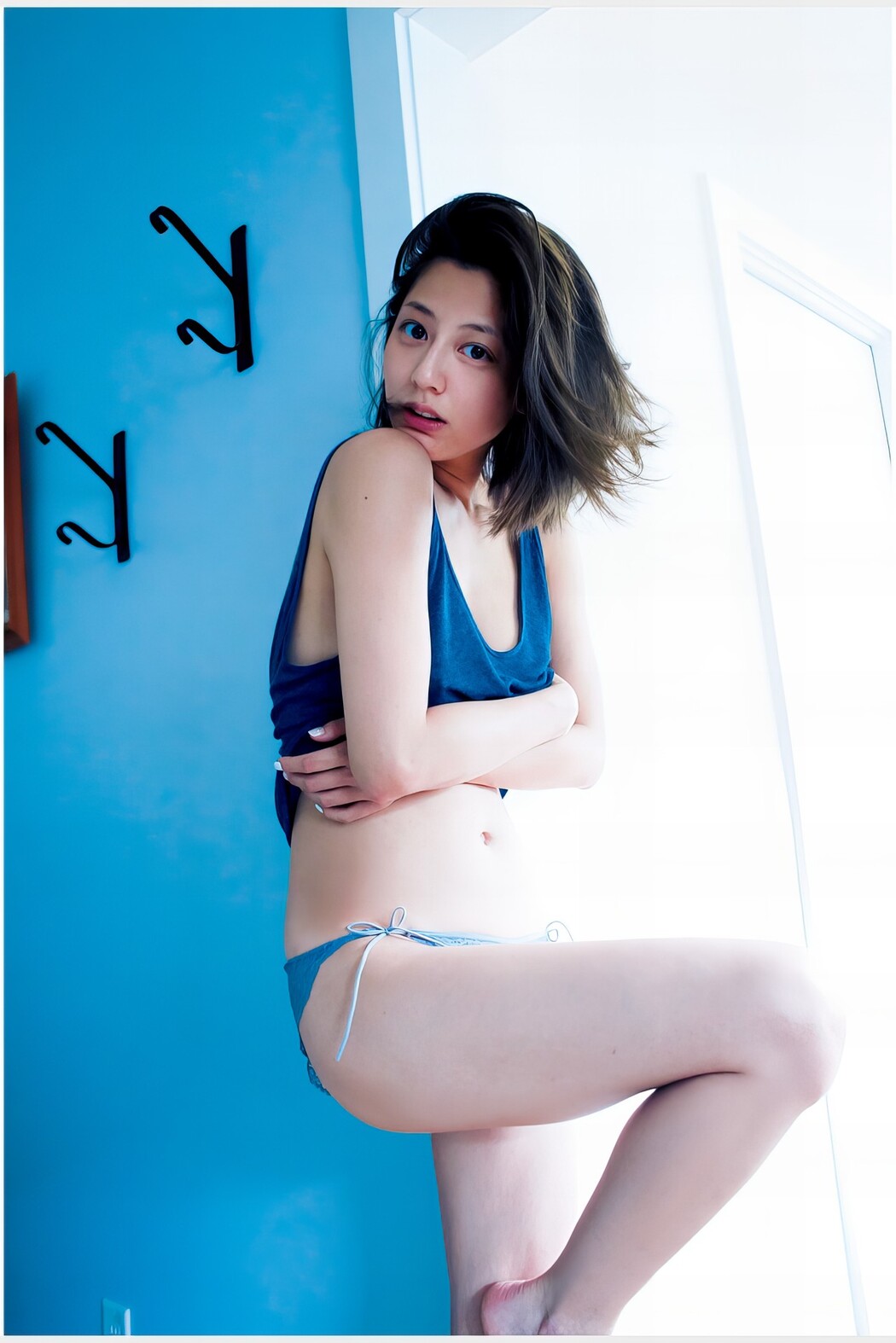 Yumi Sugimoto 杉本有美, 写真集 [it&rsquo;s me] Set.01