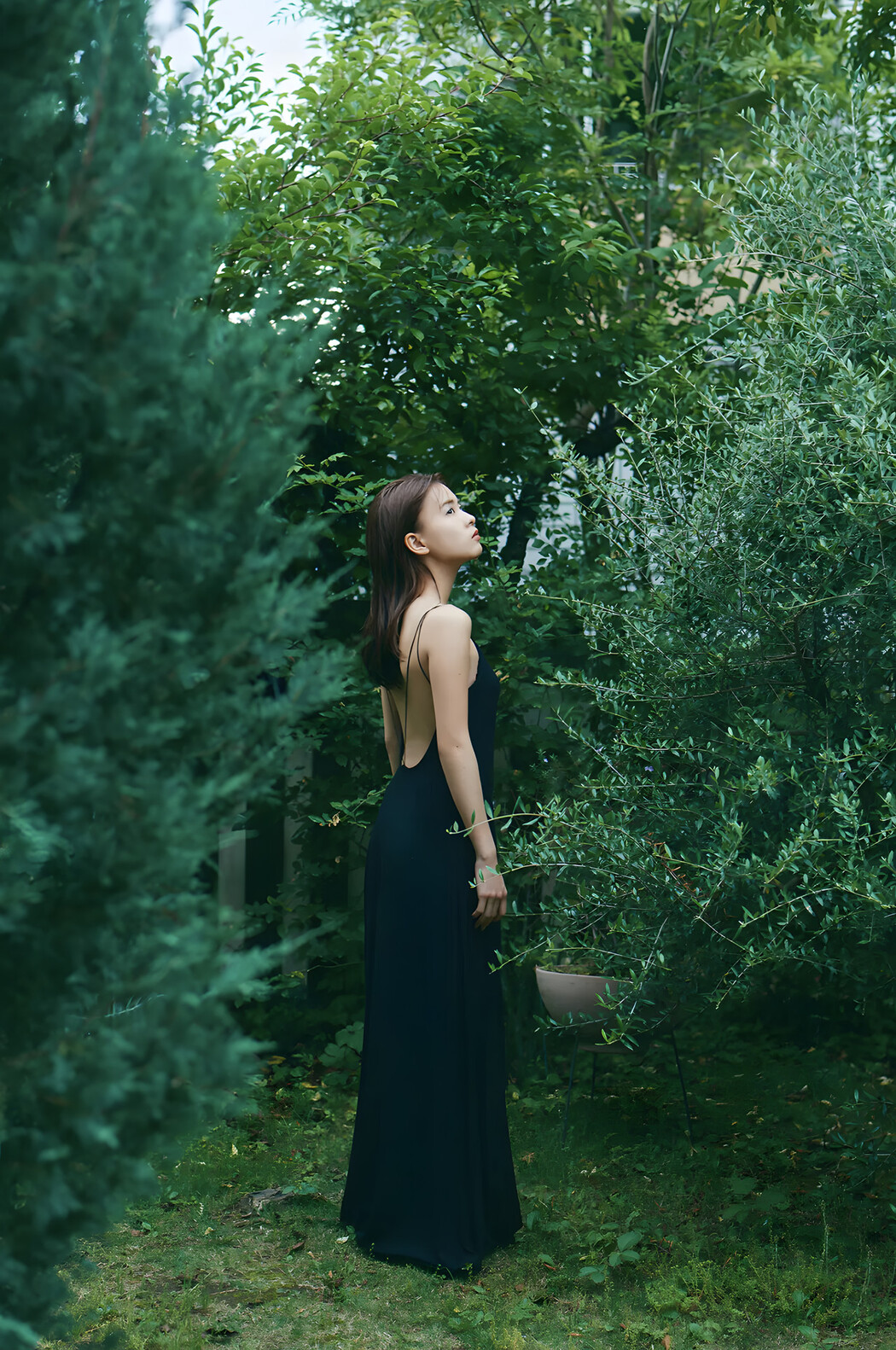 Yume Shinjo 新條由芽, FRIDAYデジタル写真集 「キラメキ美肌」 Set.02 Cover Photo