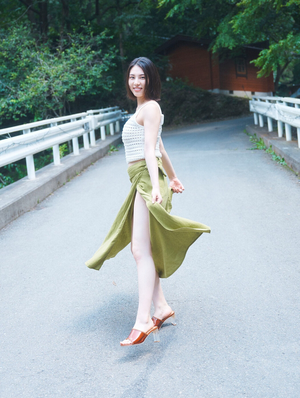 Iori Sagara 相楽伊織, SPA!デジタル写真集 「魅惑の曲線美」 Set.02 Cover Photo