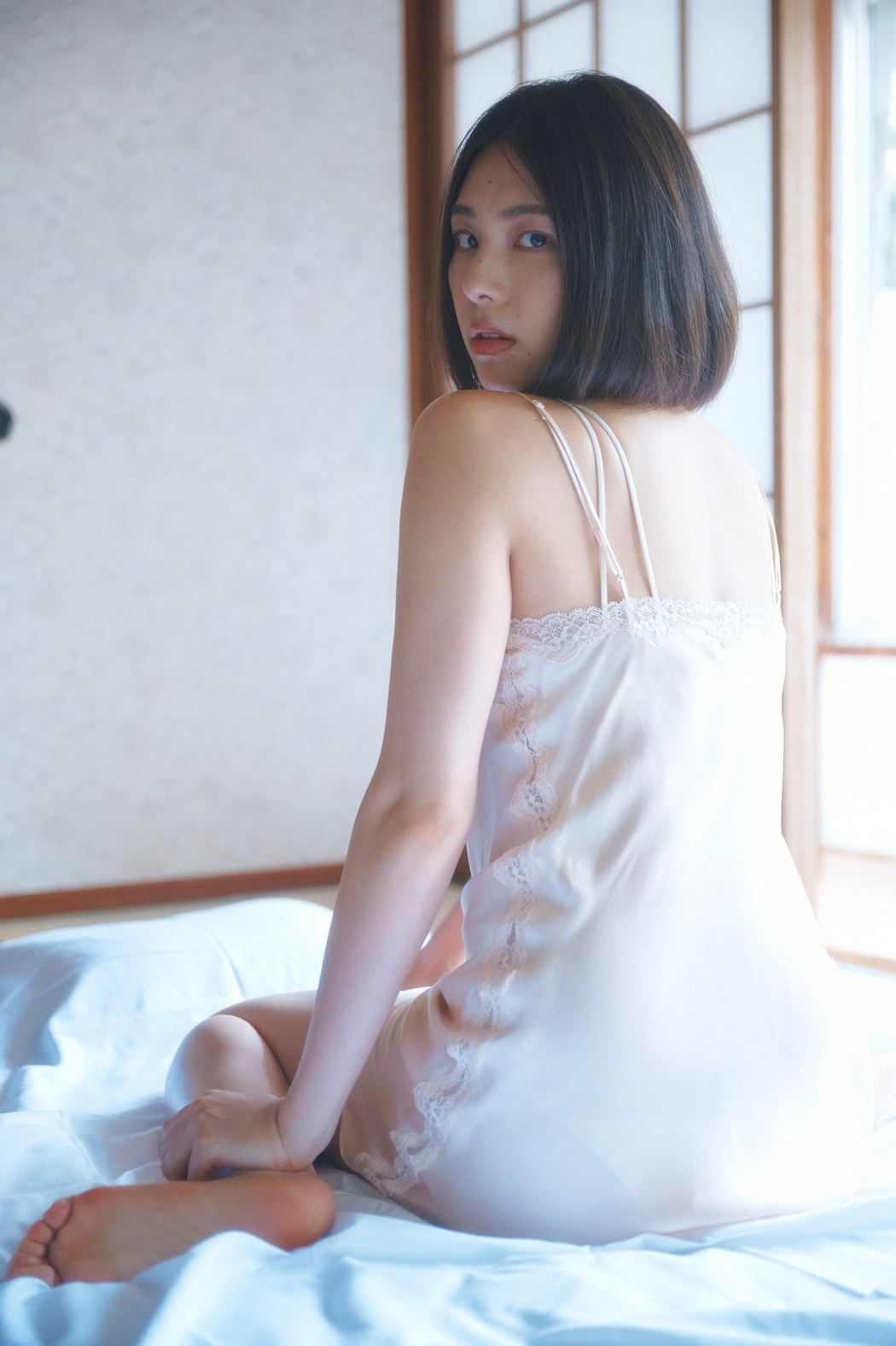 Iori Sagara 相楽伊織, SPA!デジタル写真集 「魅惑の曲線美」 Set.02
