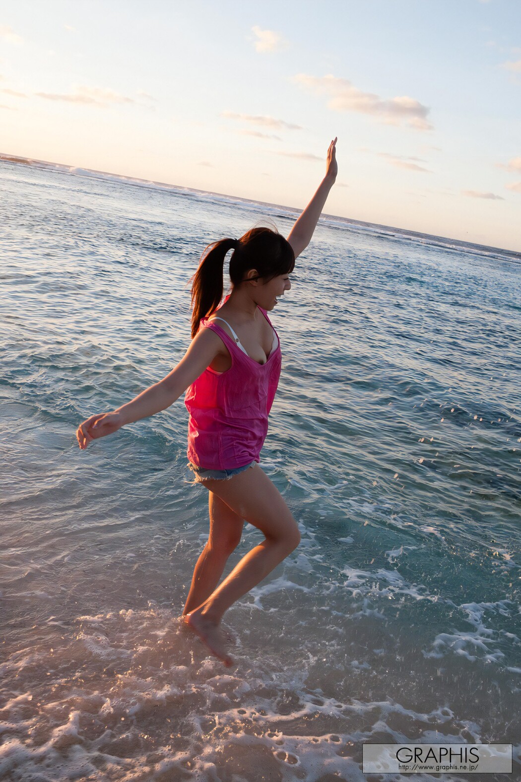 Rina Rukawa 瑠川リナ, [Graphis] Special Gallery [Love Para] Vol.02