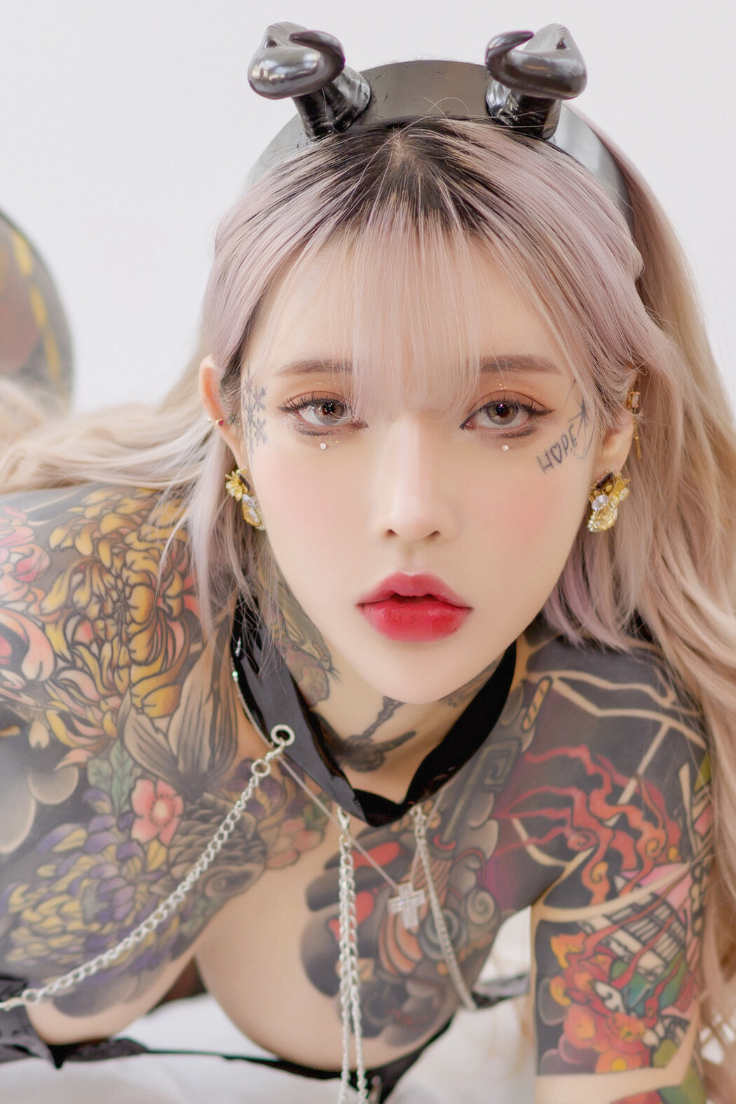 YoKo 요코, [SAINT Photolife] Saint and Devil Set.02