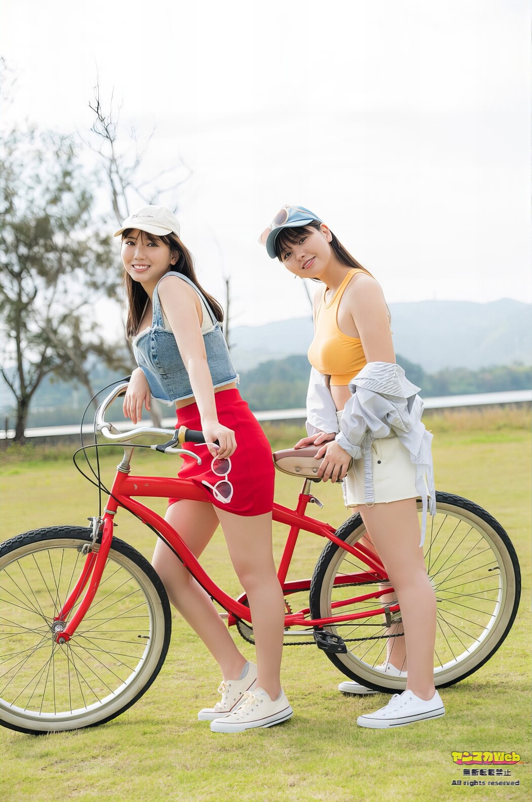 本郷柚巴・沢口愛華, Young Magazine 2024 No.22 (ヤングマガジン 2024年22号)