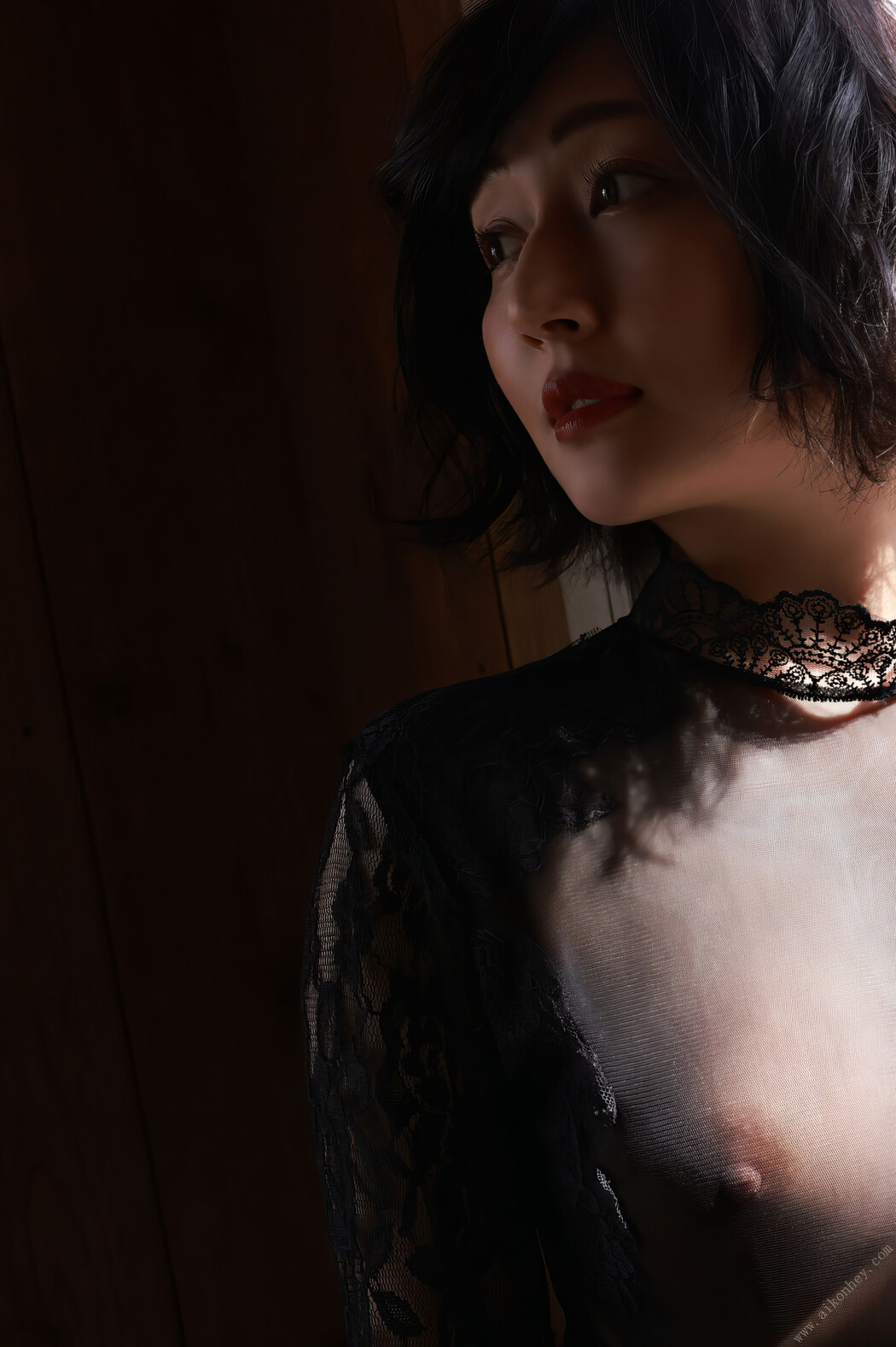 Manami Shindo 新藤まなみ, FRIDAYデジタル写真集 「Quenns オール未公開スペシャル Edition Vol.4」 Set.01