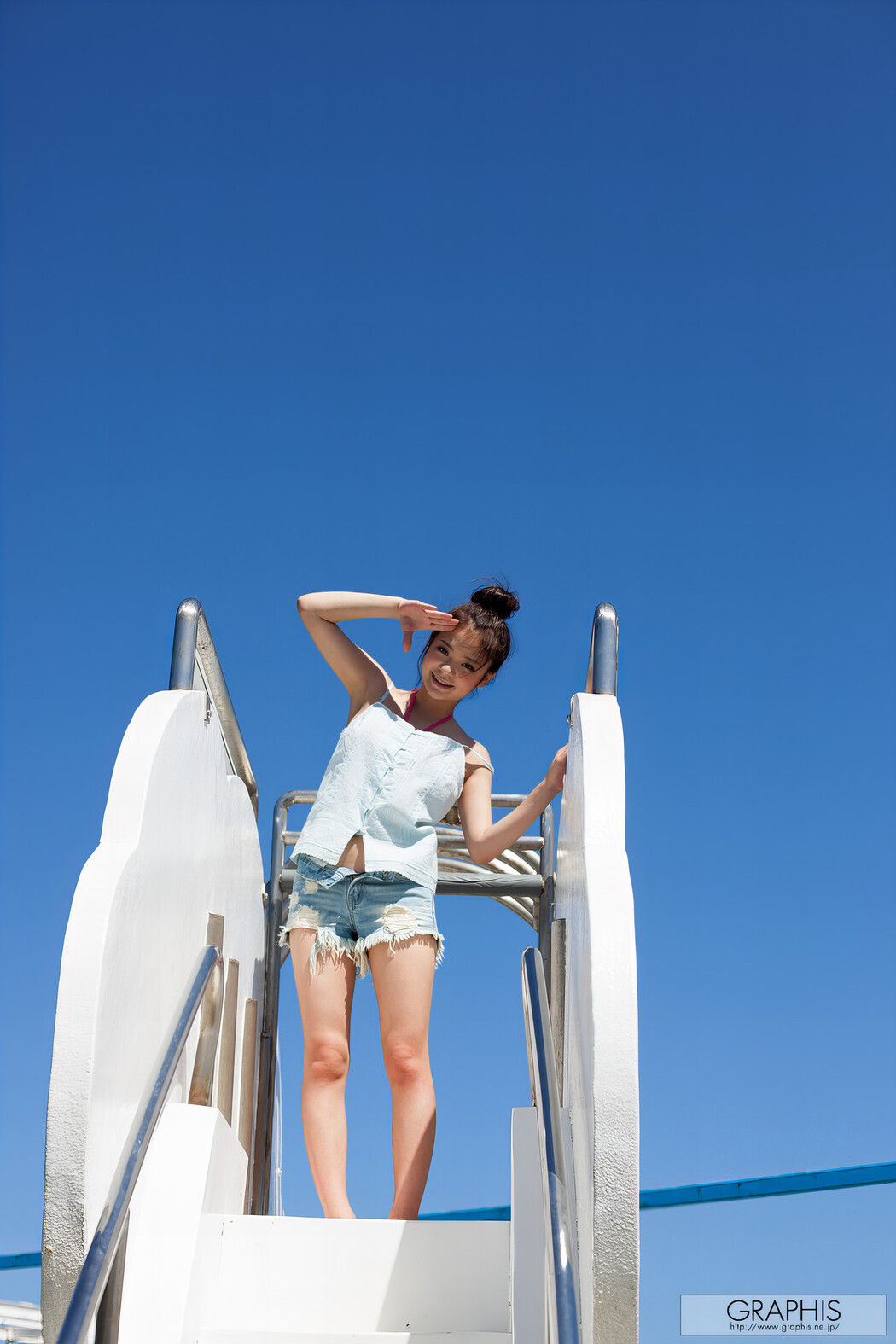 Kana Tsuruta 鶴田かな, Graphis Special Girls Gravure Vol.01