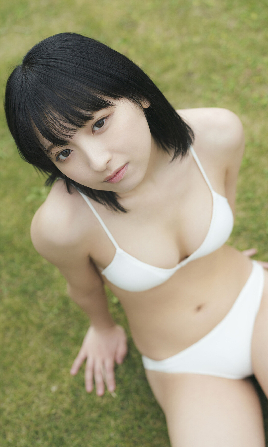 Runa Ichinose 一ノ瀬瑠菜, 週プレ Photo Book 「いちごと春」 Set.01