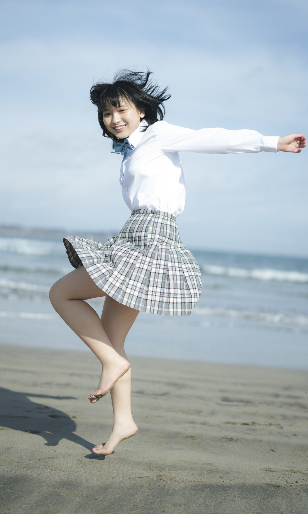 Runa Ichinose 一ノ瀬瑠菜, 週プレ Photo Book 「いちごと春」 Set.02