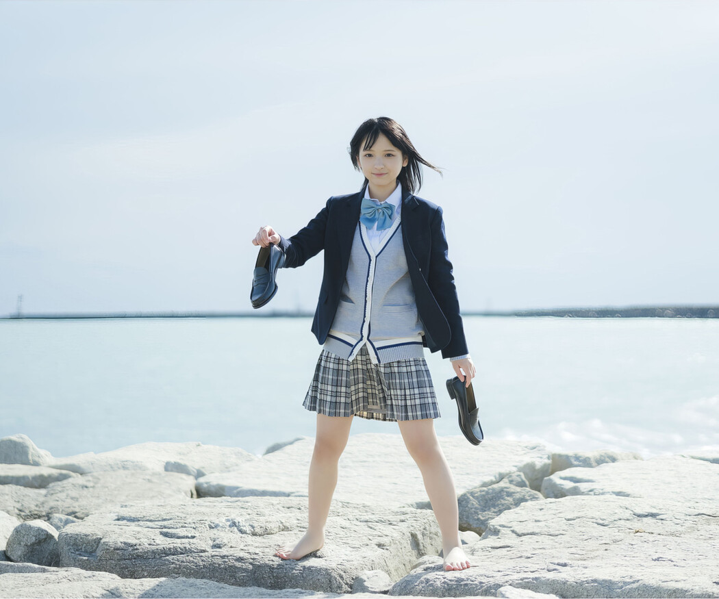 Runa Ichinose 一ノ瀬瑠菜, 週プレ Photo Book 「いちごと春」 Set.02