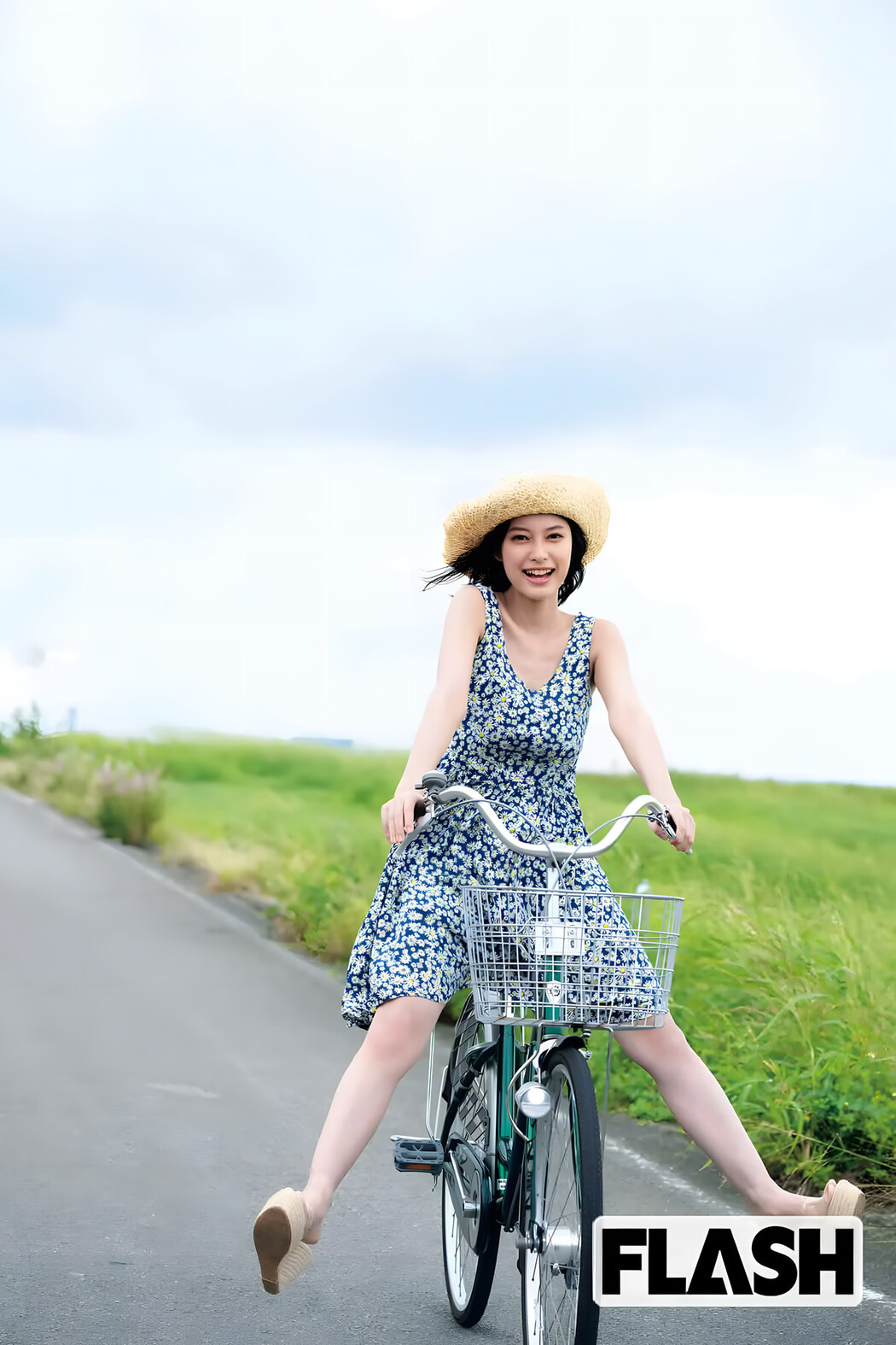 Shiori Tamada 玉田志織, FLASH 2024.05.28 (フラッシュ 2024年5月28日号)